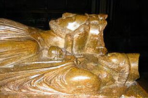 King John tomb effigy at Worcester