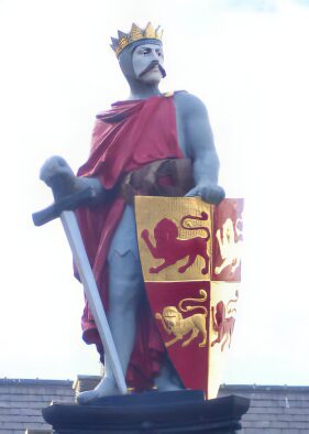 Llywelyn the Great Statue at Conwy